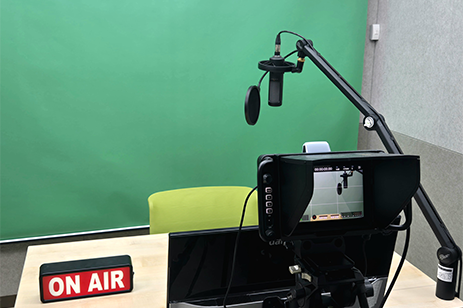 50플러스센터 3층 방송실