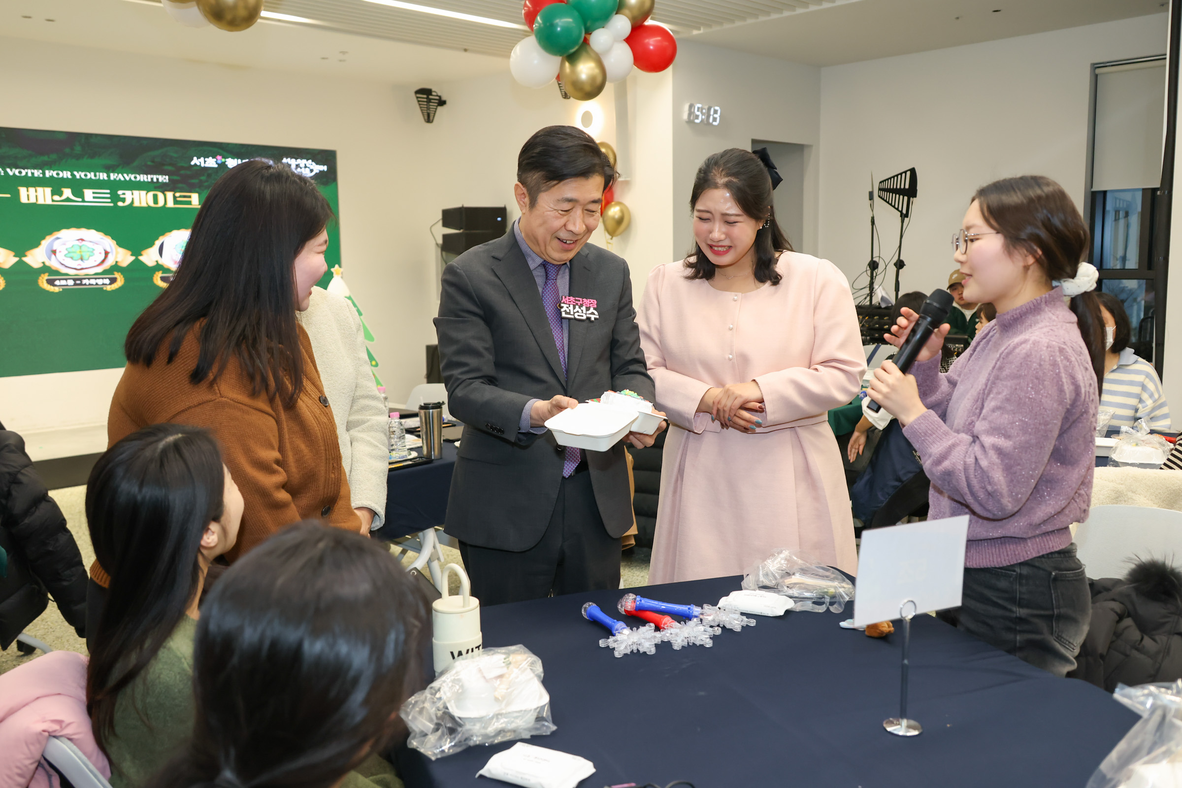 서초청년센터 눈꽃풀 크리스마스 성과공유회 사진8 