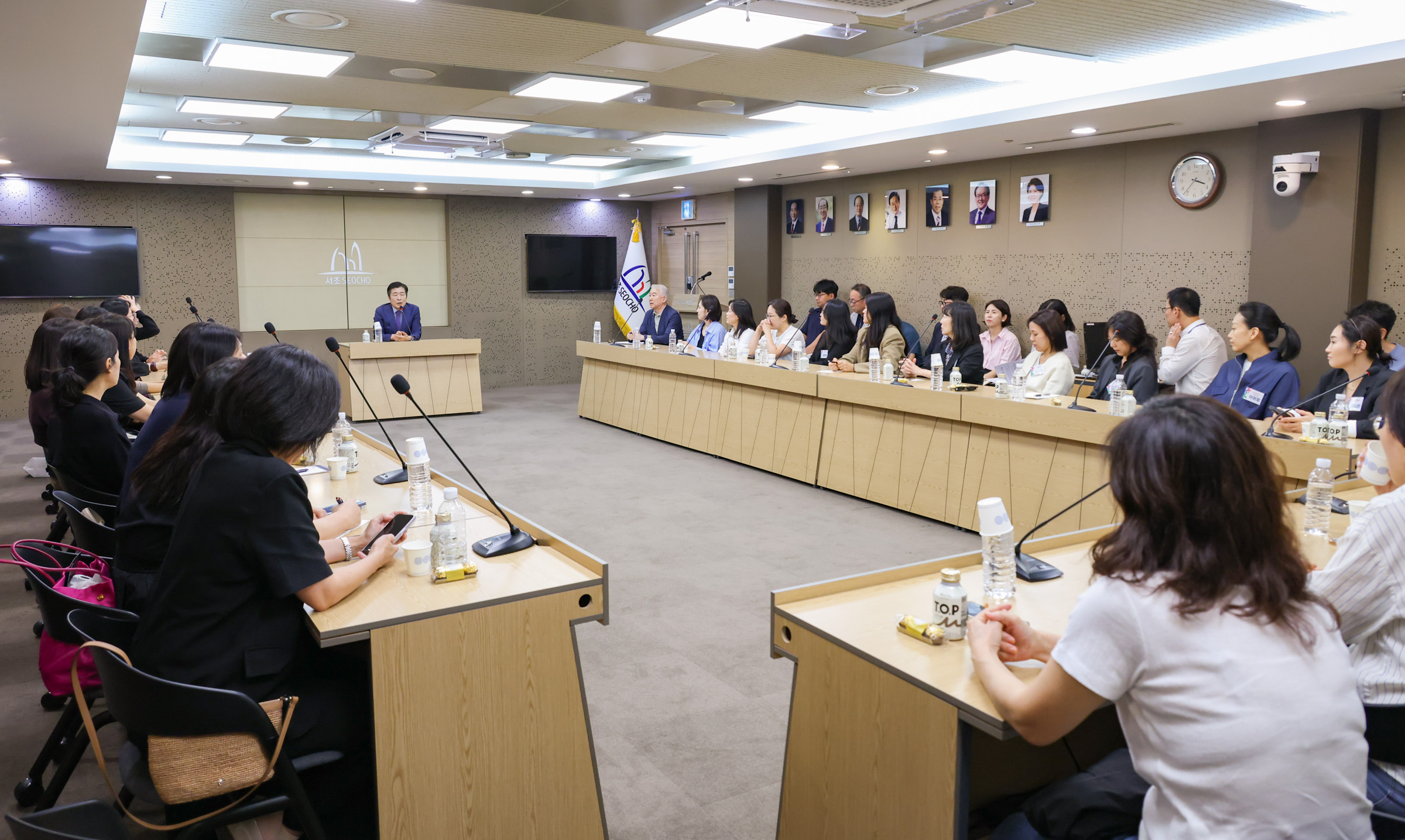  구청장 좀 만납시다_방배 14구역 학부모 사진7 