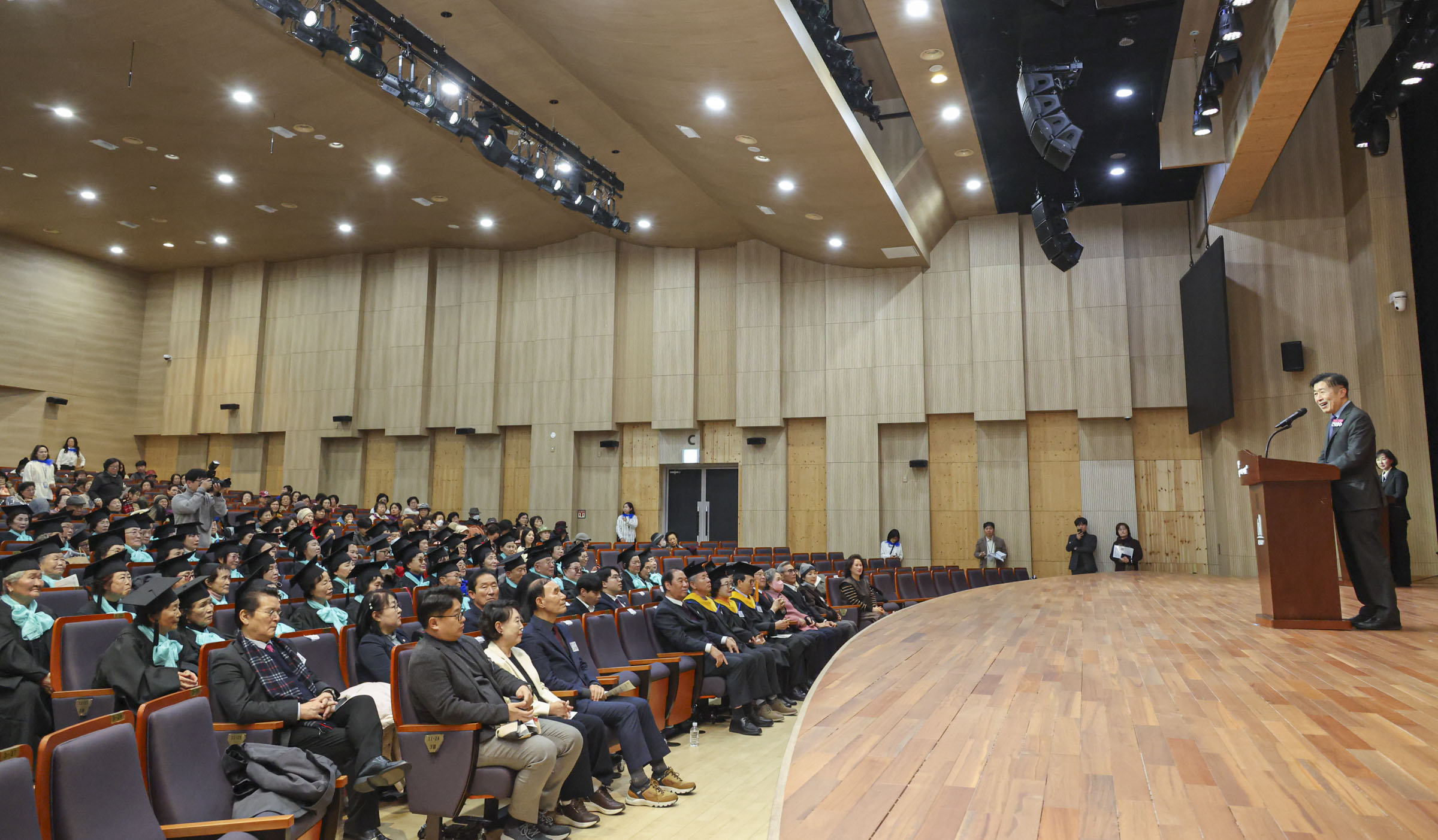 서초노인대학 졸업식 사진8 