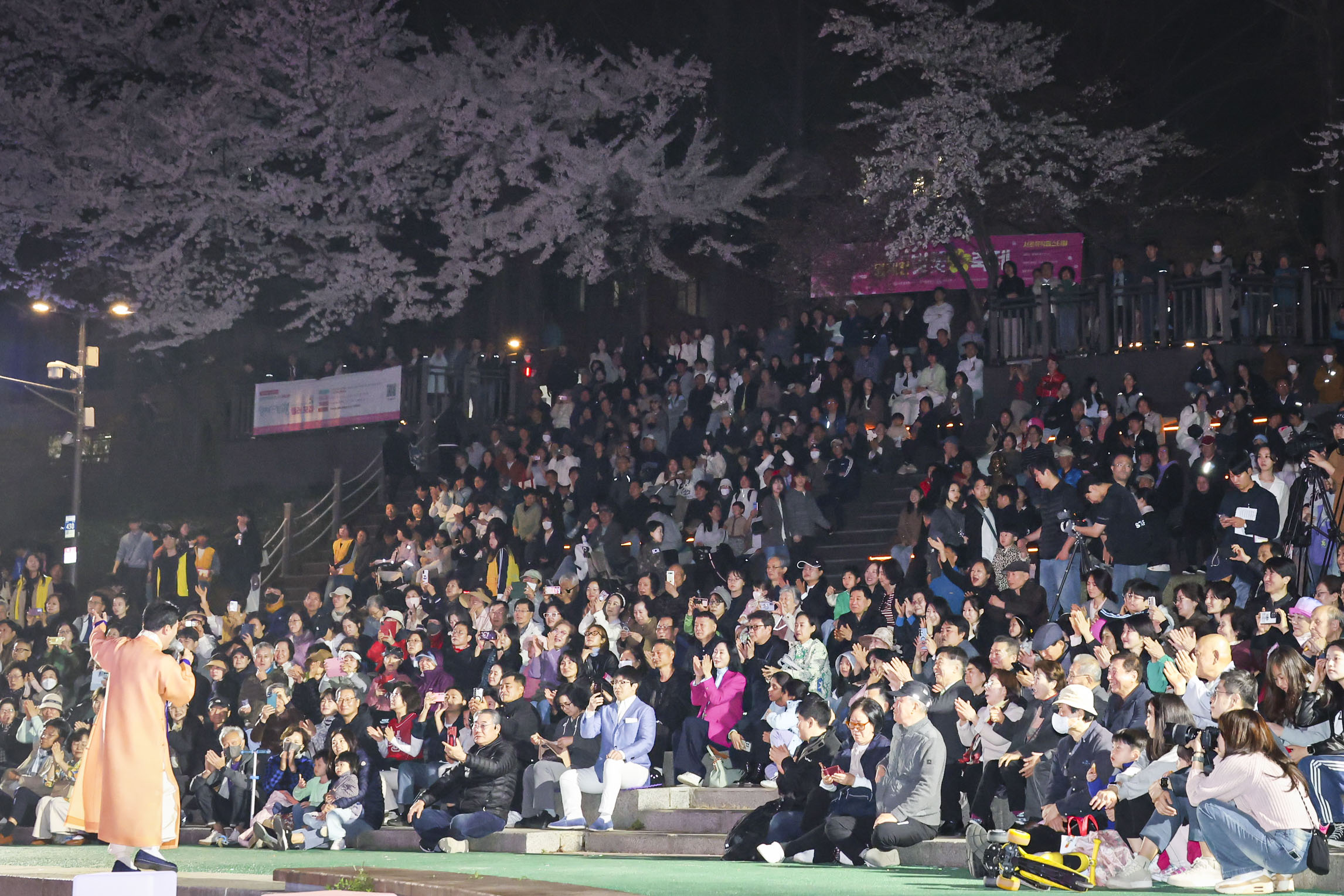 제8회 양재천 벚꽃등축제 사진13 