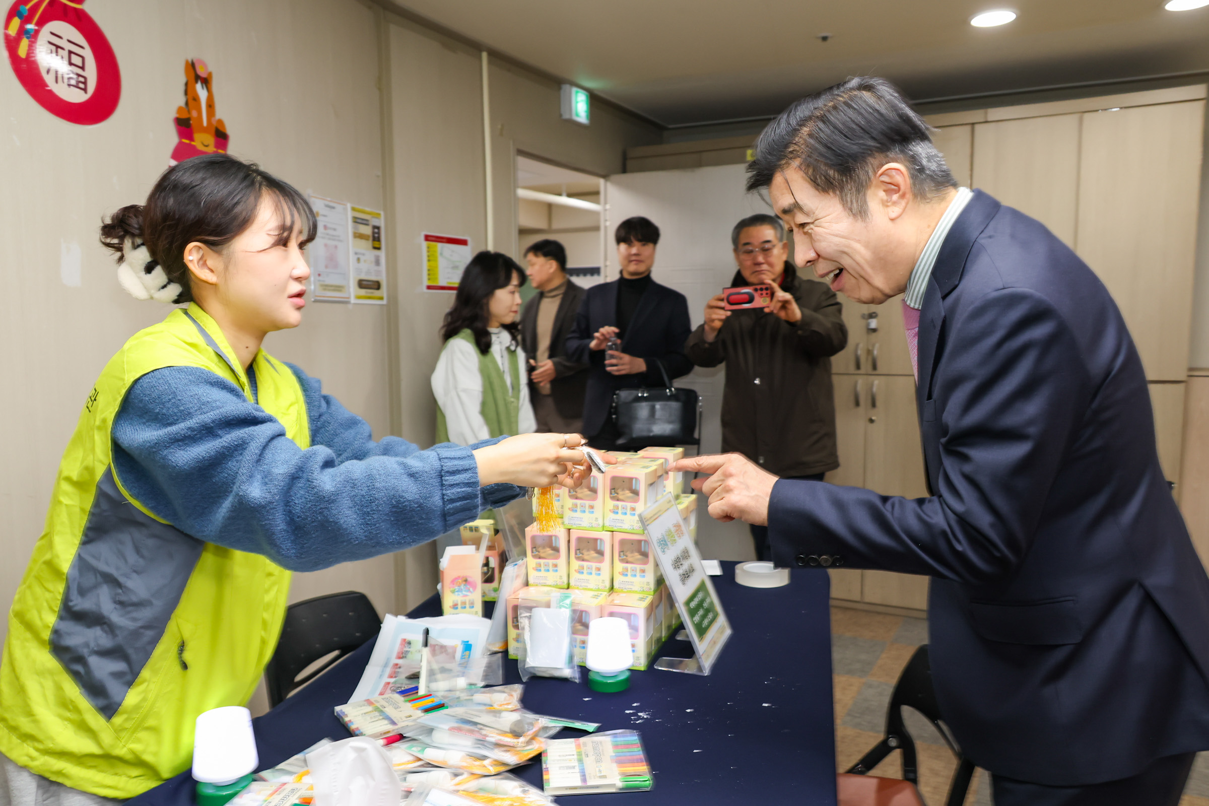 양재복지관 설맞이 떡국행사 사진4 