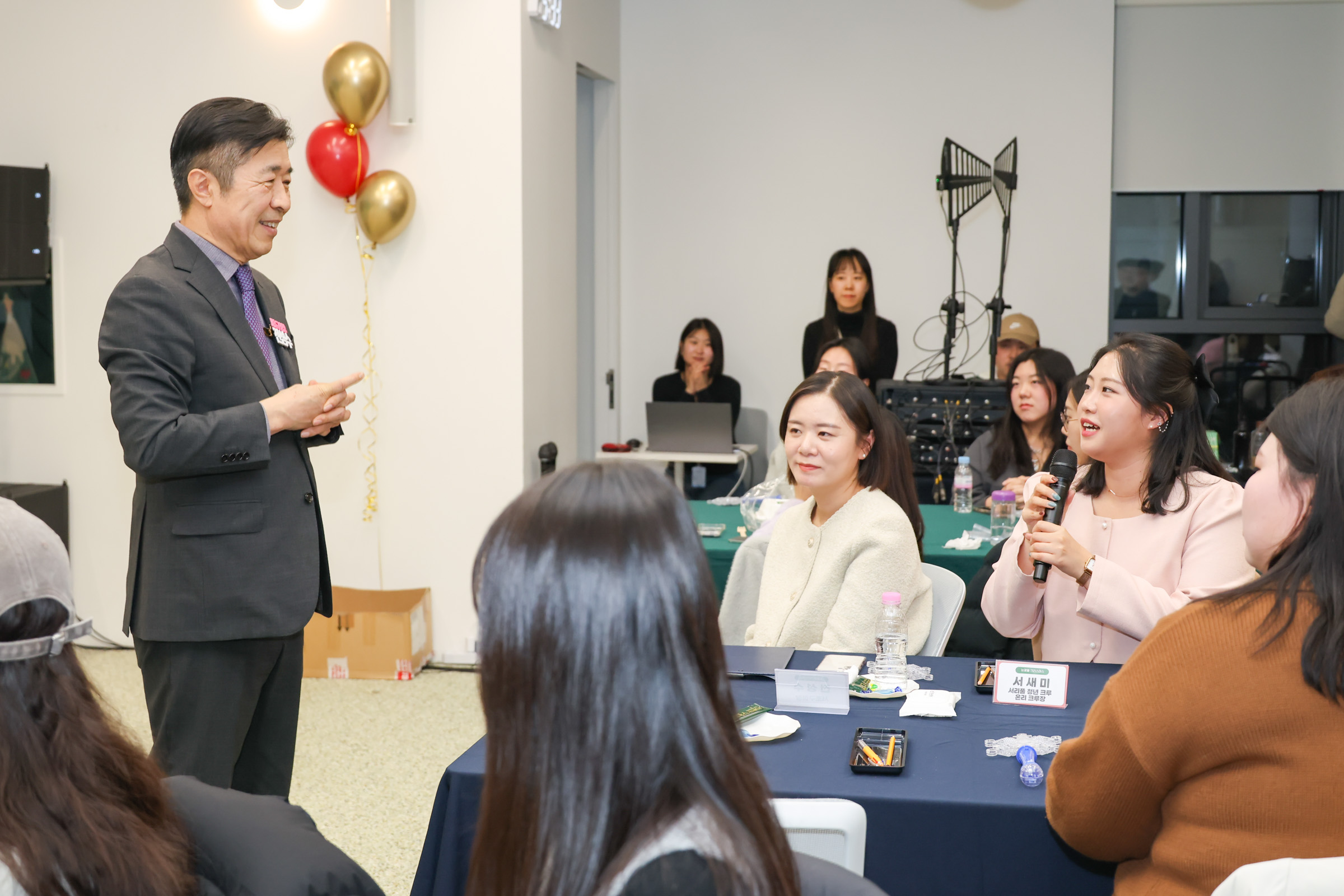 서초청년센터 눈꽃풀 크리스마스 성과공유회 사진13 