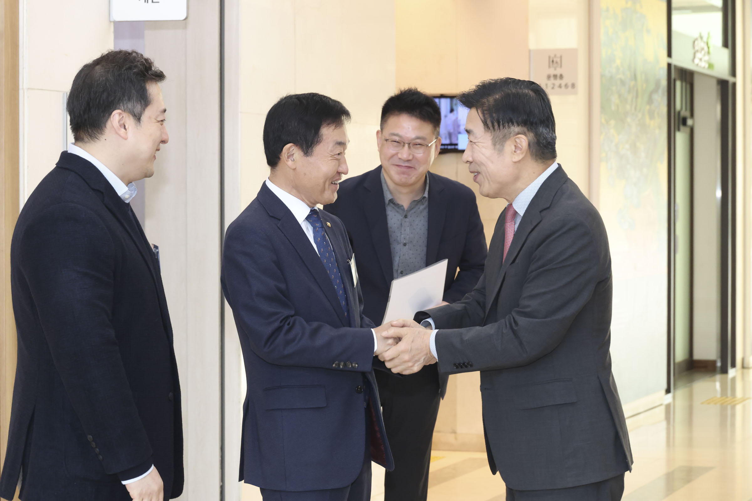 민주평통서초구협의회와 함께하는 사랑의 쌀 나눔 사진2 