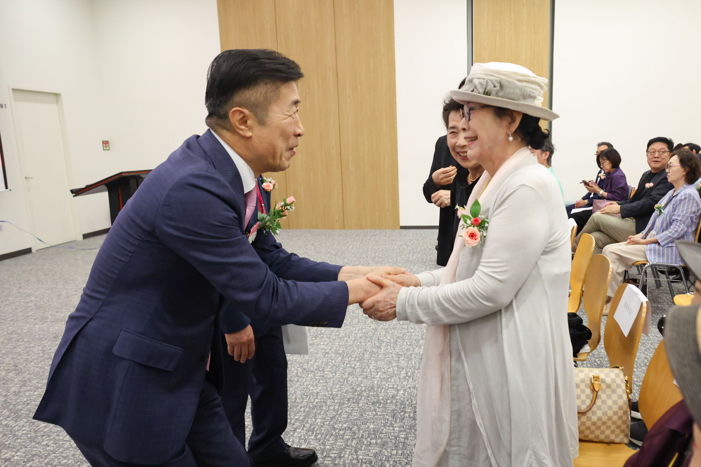 서초미술협회 정기전 사진3 