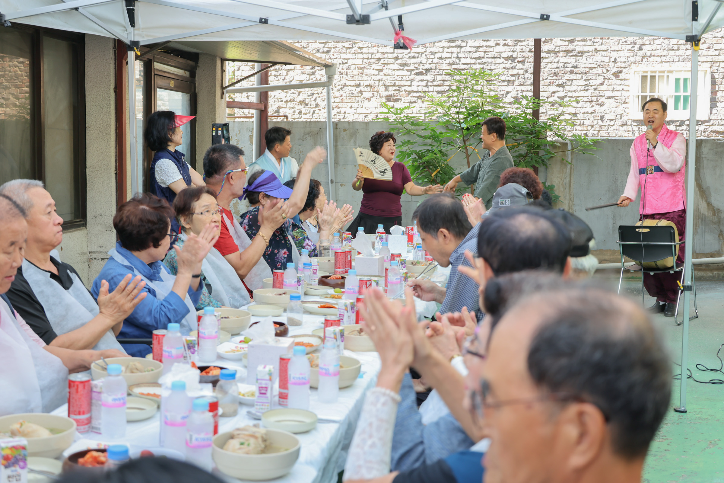 방배1동 삼계탕 나눔행사 사진2 